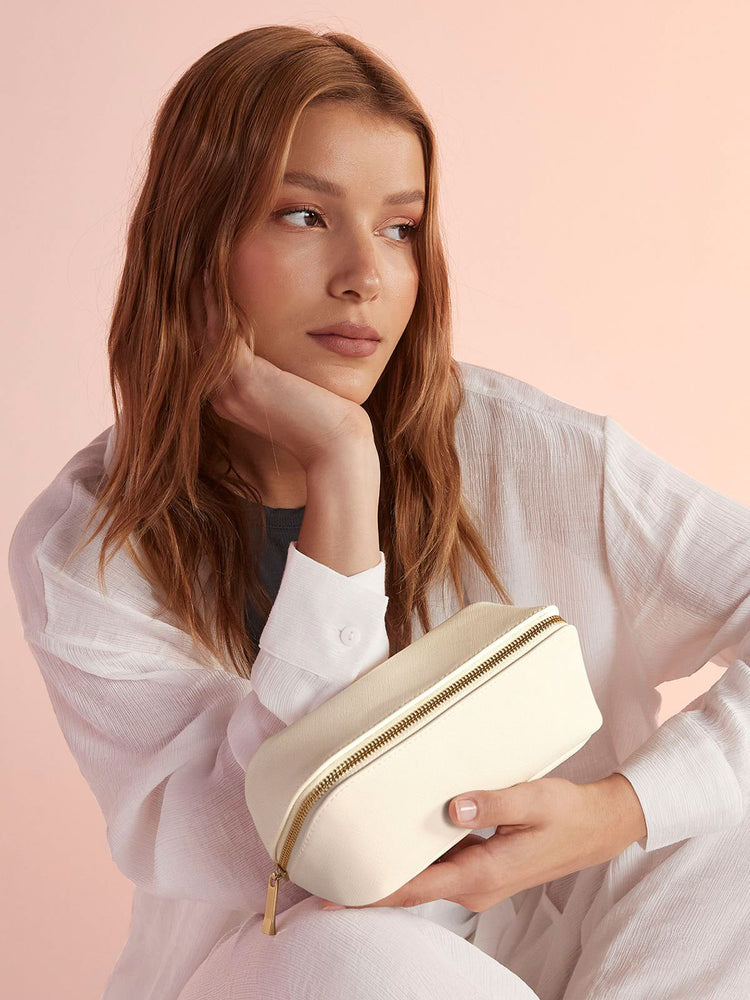 3 Mini Beauty case Open Flat Boutique