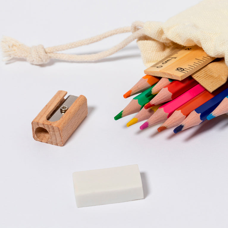 5 Set completi per scrivere e colorare