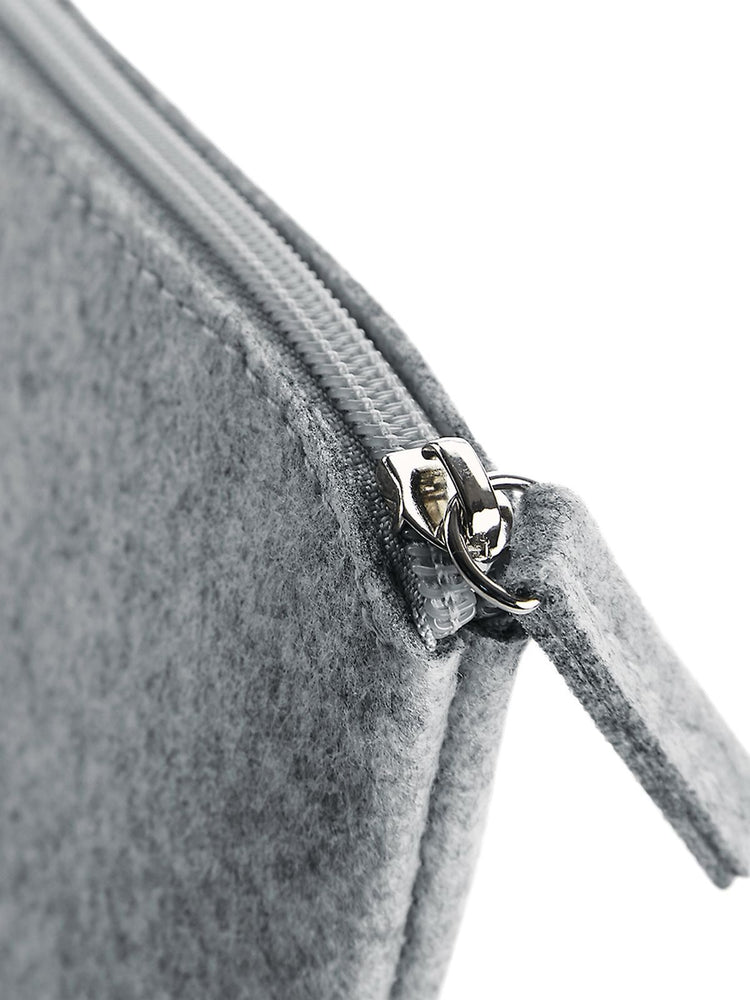 Pochette feltro grigio